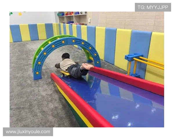 成都滑板队荣登全国滑板意识排行榜第六位展现青春活力与团队精神